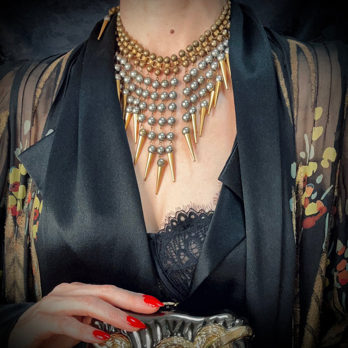 Armored Thorn Necklace