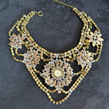 Blue Daisy Necklace