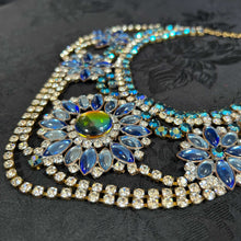 Blue Daisy Necklace