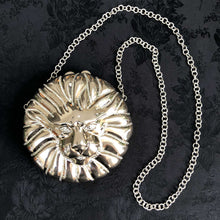 Dramatic Lion Clutch