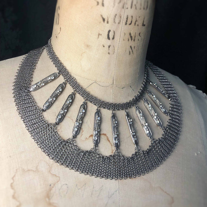 Mesh Web Collar