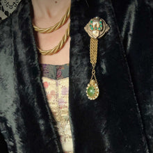 Emerald Buckle Perfume Pendant