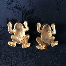 Witchy Frogs
