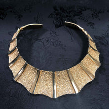 Cleopatra's Web