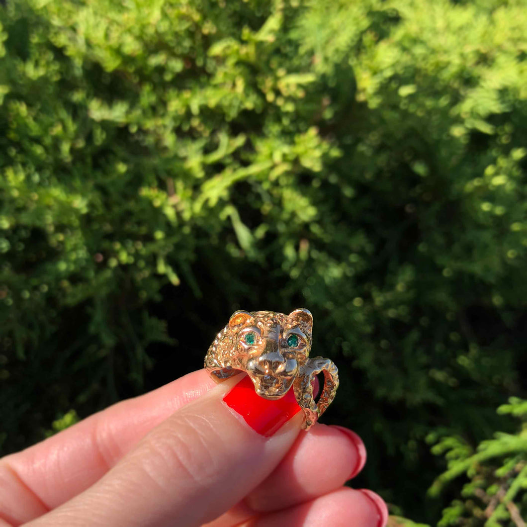 The Purrfect Cat Ring