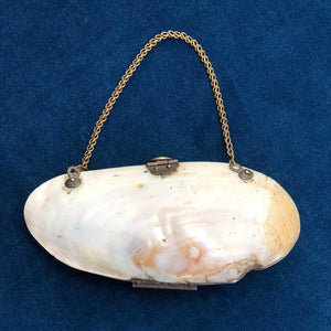 Victorian Clamshell Purselet