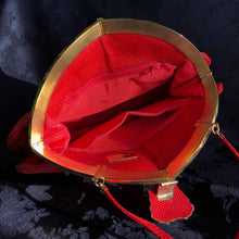 Red Lion Bag